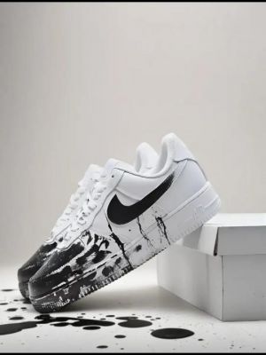 Nik ee Airforce 1 Black paint custom