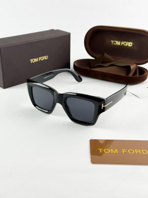 TOMFORD BLACK 184