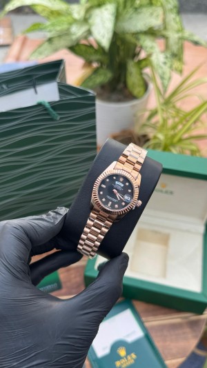 ROLEXX DAY DATE FOR HER