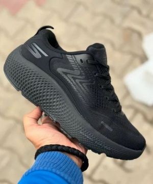 Skec hrs Max road 6 triple black
