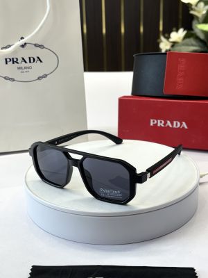 _Prada_8955_