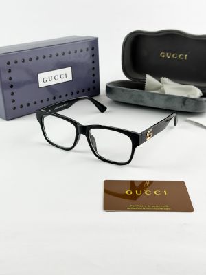 Gucci_black_frame_10