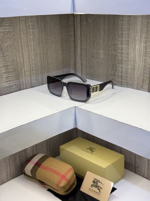 Burberr y Model 1201 Premium sunglass