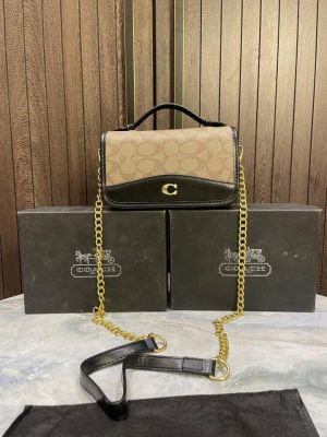 Coac_h Bea Crossbody medium bag with OG box 331