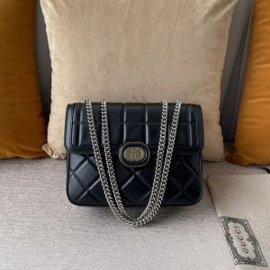 GUCC I LUXURY SLING WITH OG DUST BAG 
