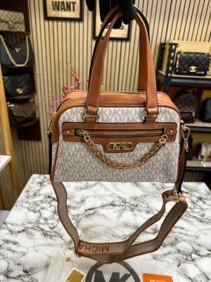 MICHAEL_KORS TRIBAL MINI HAND BAG WITH DUST BAG PREMIUM QUALITY [ BEIGE]