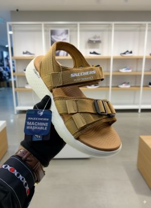 Skechers--Go-Walk-tan-white-Premium-Sandal