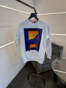 Herme s white imported graphic print cotton fleece sweatshirt 