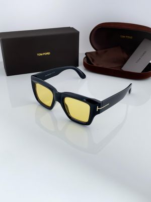Tomford yellow 184