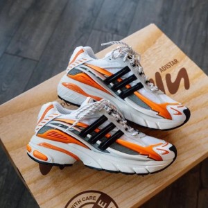 ADIDAS ADISTAR JELLYFISH BLACK ORANGE WITH BLUE BOX