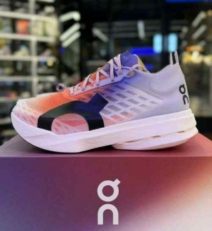 On Running Cloud Boom Strike White Flame