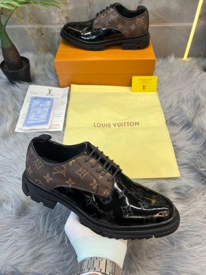 LOUISS VUITTON PREMIUM SHINING LOAFER SALE