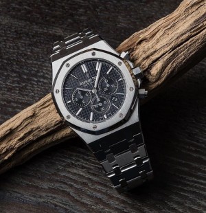AUDEMARSS PIGUET ROYAL OAK CHRONOGRAPH