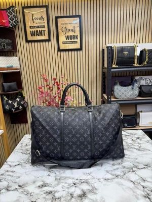 LOUIS_VUITTON DUFFLE BLACK MONO