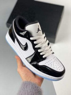 Nik e Air Jordan 1 Low SE Concord (795)