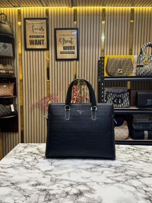 Prad_a croco embossed premium quality laptop bag with strap (EP2050-5 Black)
