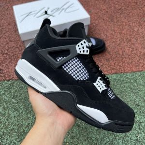 Nik.e Jordan Retro 4 White Thunder