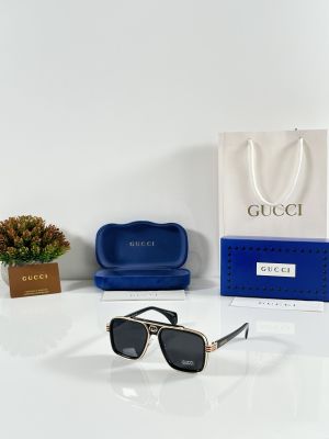 Gucci_1295_Gold_Black