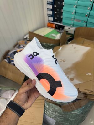 On CloudBoom Strike LS White 143 FIX