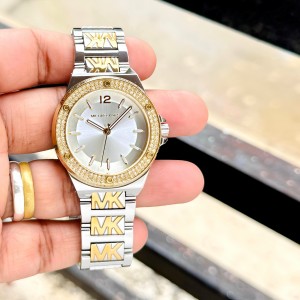 MICHAELL Kors Women s Premium Lennox Series