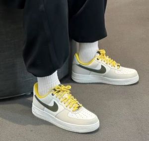 Ni kE air force 1 07 premium light bone 1st leather