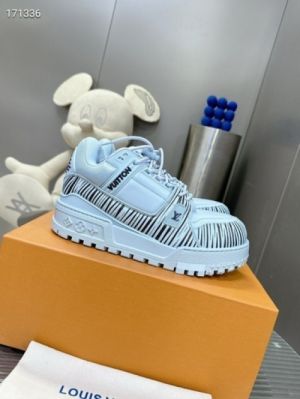 Louiss Vuitton x Park Seo Bo Trainer Maxi Sneaker