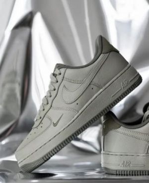 Ni kE air force 1 low light army