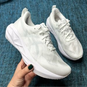 Asic.s Novablast 5 White Grey