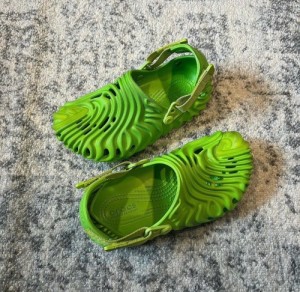 Crocs-Pollex-clog-by-saleha-bembury-urchin-green