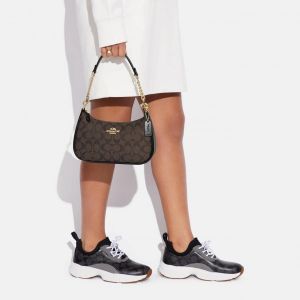 COAC_H Teri Shoulder Bag In Signature Canvas dual belts with og box 185