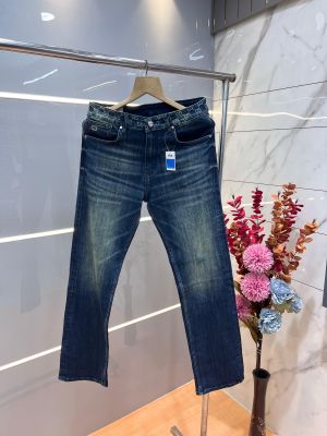 Gucc i Green Shade Premium Imported Stretchable Lycra Fabric Straight Fit Denim with Embroidered Design 3488