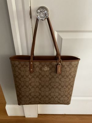 Coac_h City Signature Tote Bag Premium Quality With Box And Dust Bag (Apricot)