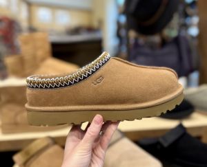 UGG Tasman Slip-on Slipper chestnut brown suede