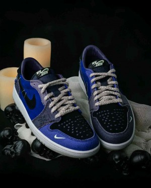 AIR JORDAN RETRO 1 LOW OG REGENCY PURPLE AND DARK RAISIN