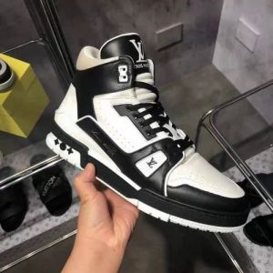 LOUISS VUITTON X VIRGIL ABLOH LONG SNEAKER IN SALE