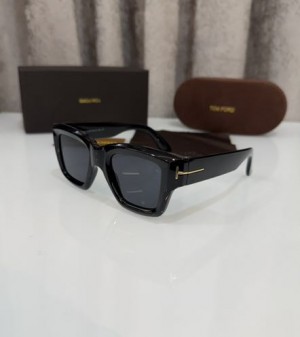 Tom For d Premium Shades With OG Kit