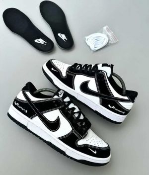 Dunk Low Batman x Carhartt Edition 555