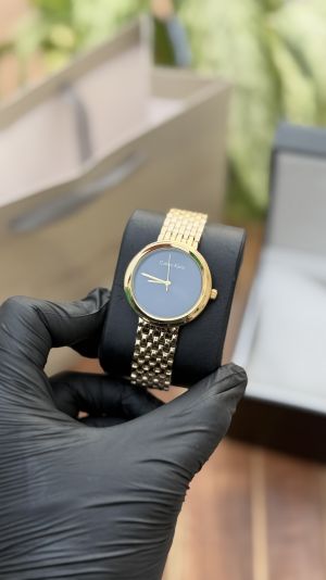  Calvin Klei n Ladies