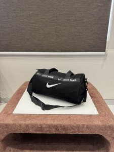 Nike_Mini_Duffle_Bag_7418-1N