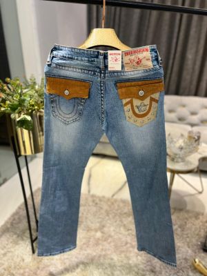 TRUE RELIGION IMPORTED JEANS 100% BOOTCUT