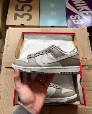 Nik ee sb dunk low bone beige