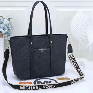 MICHAEL_KORS TOTE BAG WITH BRAND DUST BAG (BLACK)