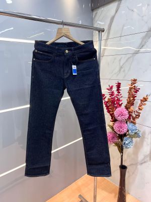 Dolce and Gabban a Raw Wash Premium Imported Stretchable Lycra Fabric Straight Fit Denim with Metal Logo 3485