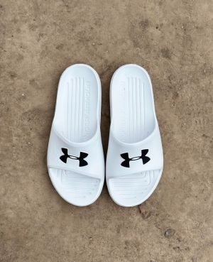 Under Armou.r Core PTH White