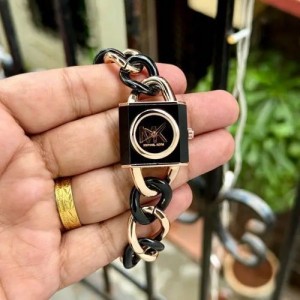 Michael Kors Screw Plain