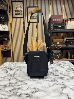 Tumi Alpha 3 Crossbody Bag (T25507-1 Black)