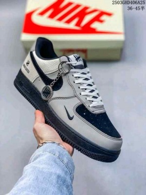 Nikee Airforce 1 Low X Undefeated 5013