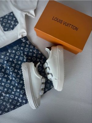 Louis_Vuitton_Time_Out_Sneaker_Velcro_For_Women_With_Original_Box_And_Carry_Bag