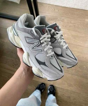 NewBalance 9060 Rain Cloud womens