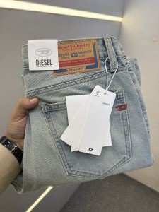  DIESE-L PREMIUM GREENISH SHADE DENIM JEANS STRAIGHT FIT LENGHT 40